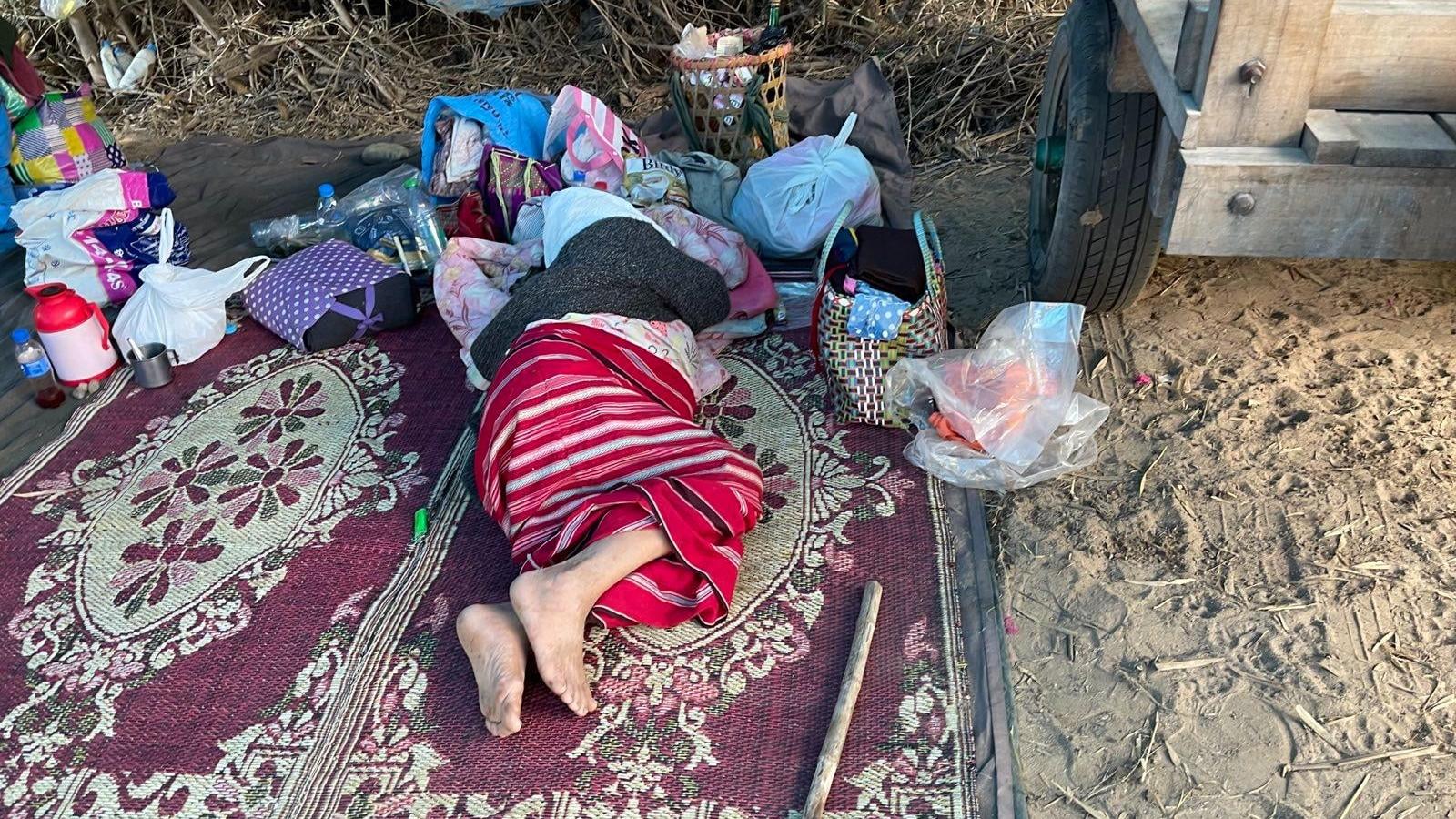 WLB visited refugees in Burmese Border