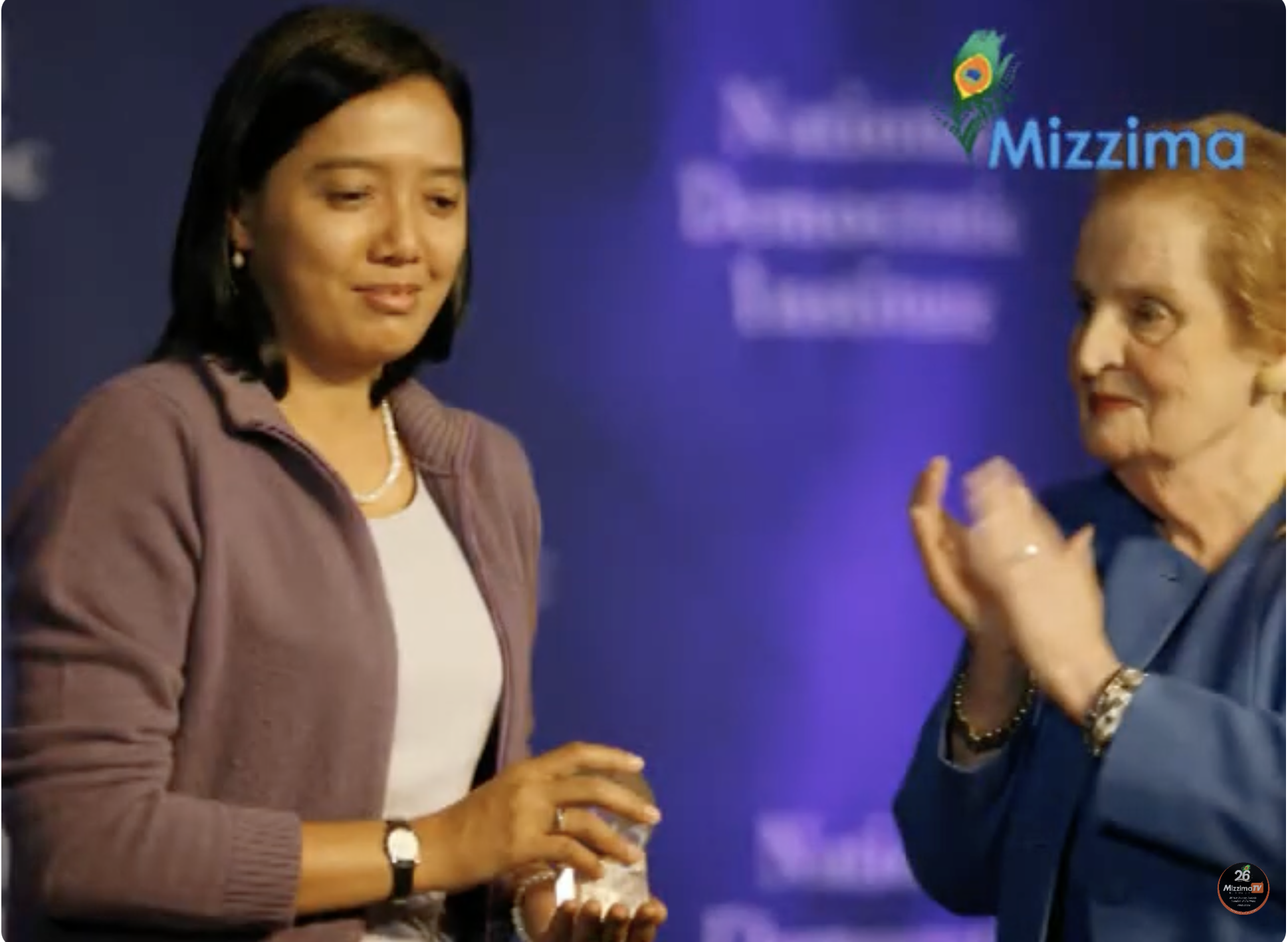 Women’s League of Burma honoured Madeleine K.Albright Grant